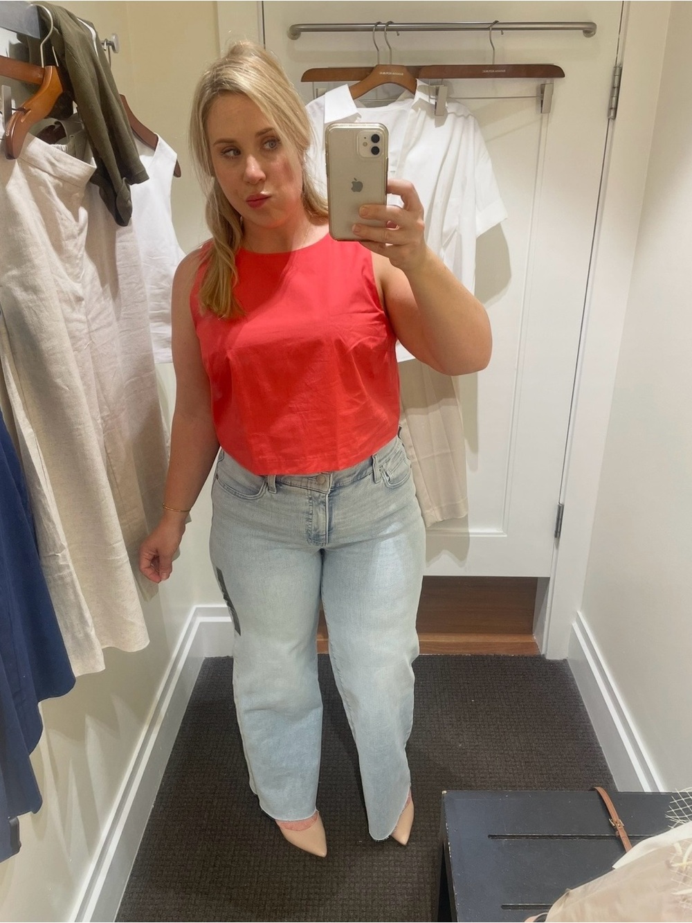 Banana Republic Poplin Racer Crop in Bright Coral Large